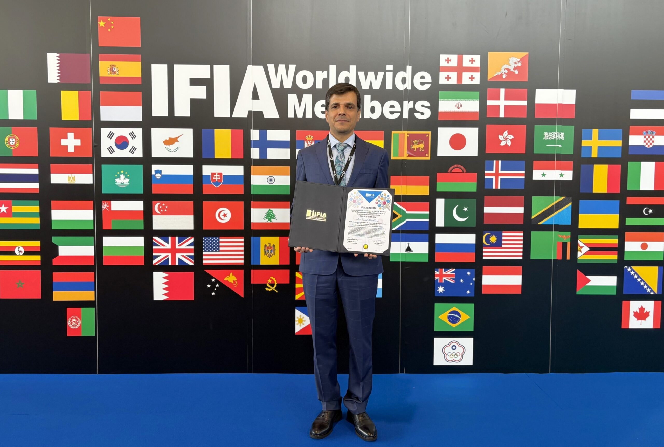 IA1